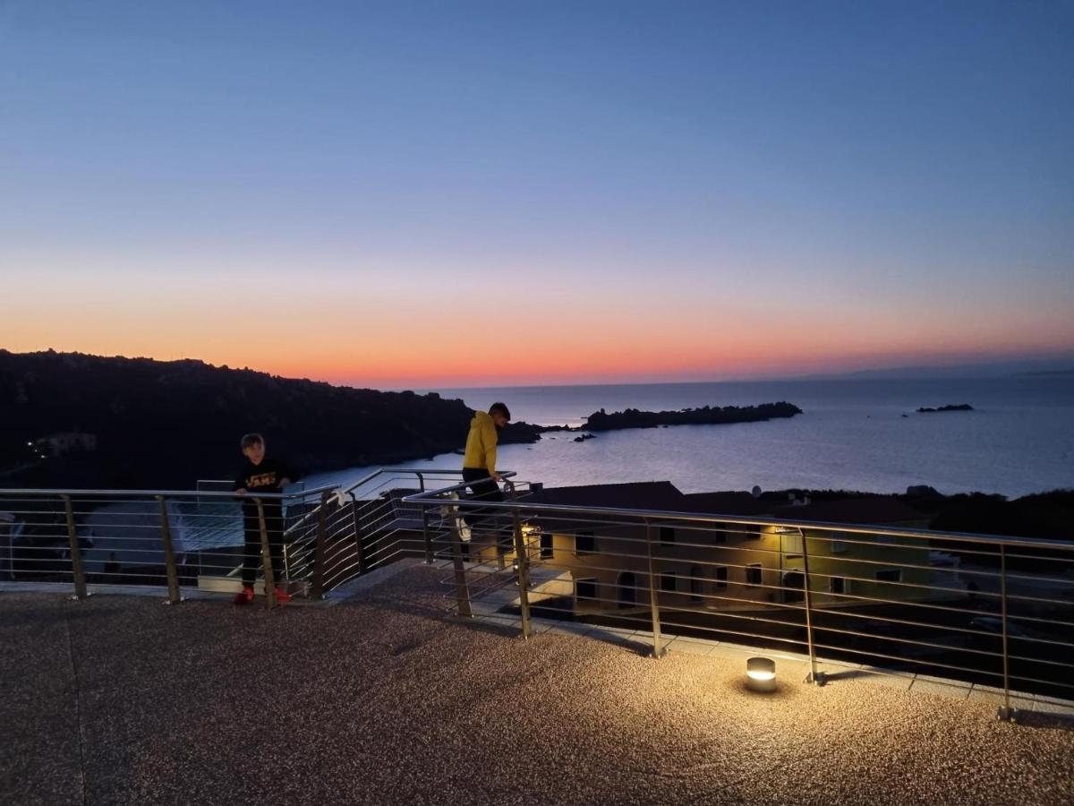 Apartmán Bilocale Conti Santa Teresa Gallura Exteriér fotografie